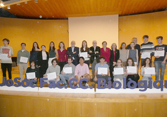 La Universitat lliura els premis de les Olimpíades de Biologia i Geologia 2025